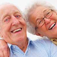 Gülmek Yaşlılarda Hafızayı Güçlendiriyor